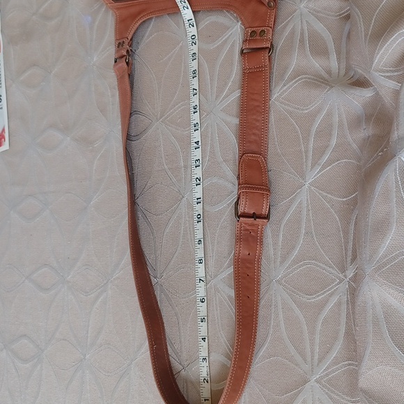 Fossil Leather Flap Organizer Bag! - Picture 13 of 16